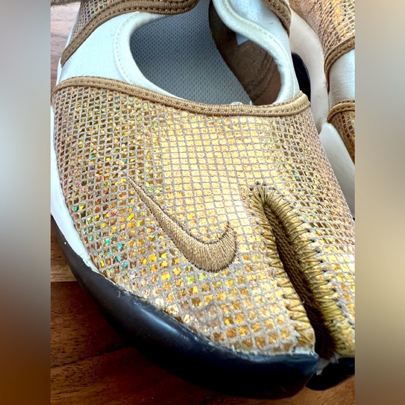 Women’s Nike Air Rift training shoe – size 10 - Picture 2 of 6